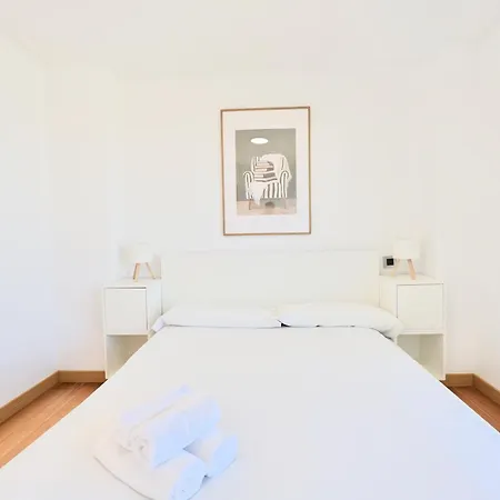 Noteliving - Cueto Garden House Дом отдыха Сантандер